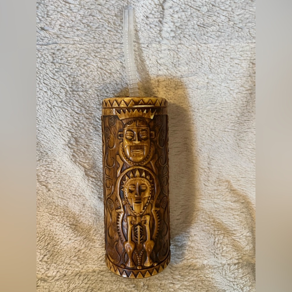 Disney Parks Enchanted Tiki Room Polynesian Tiki Tumbler Straw Cup Plastic NEW